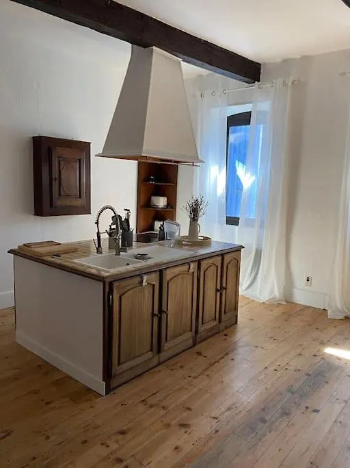 Holiday home Maison De Charme Dans Village Provencal Vinsobres