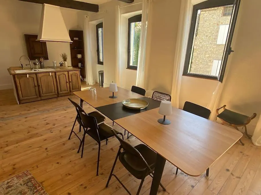 Holiday home Maison De Charme Dans Village Provencal Vinsobres